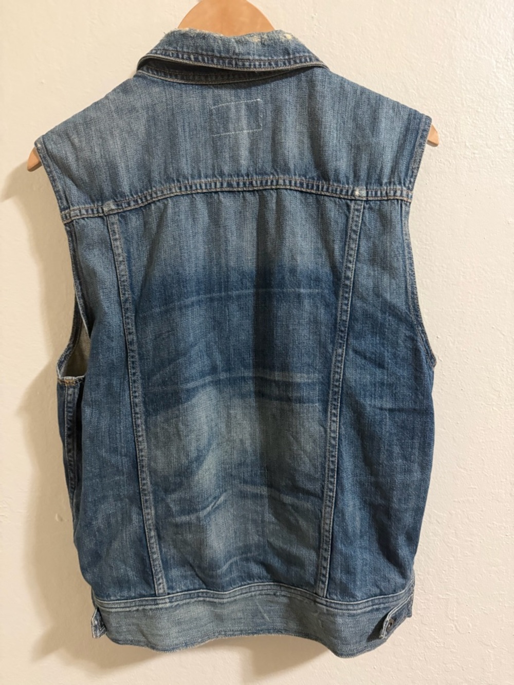 Rag & Bone Tailored Workwear Denim Vest
Distressed size small - Picture 6 of 8